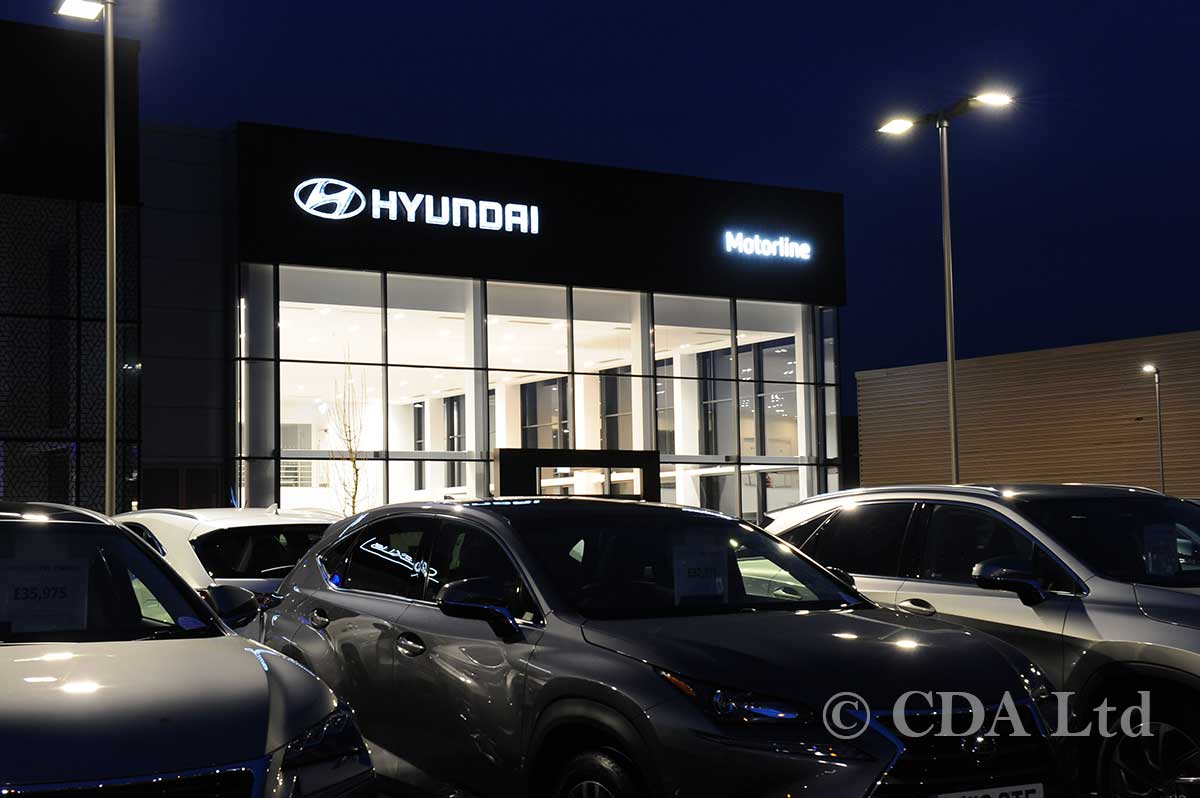 Glazed Walling on Hyundai Showroom